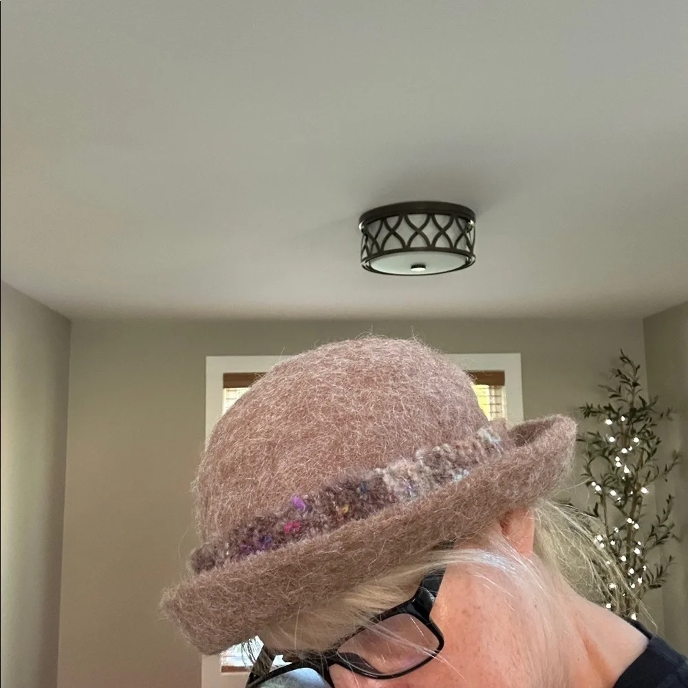 Felted boho trilby crochet hat in Heathered felted born and multicolor wrap